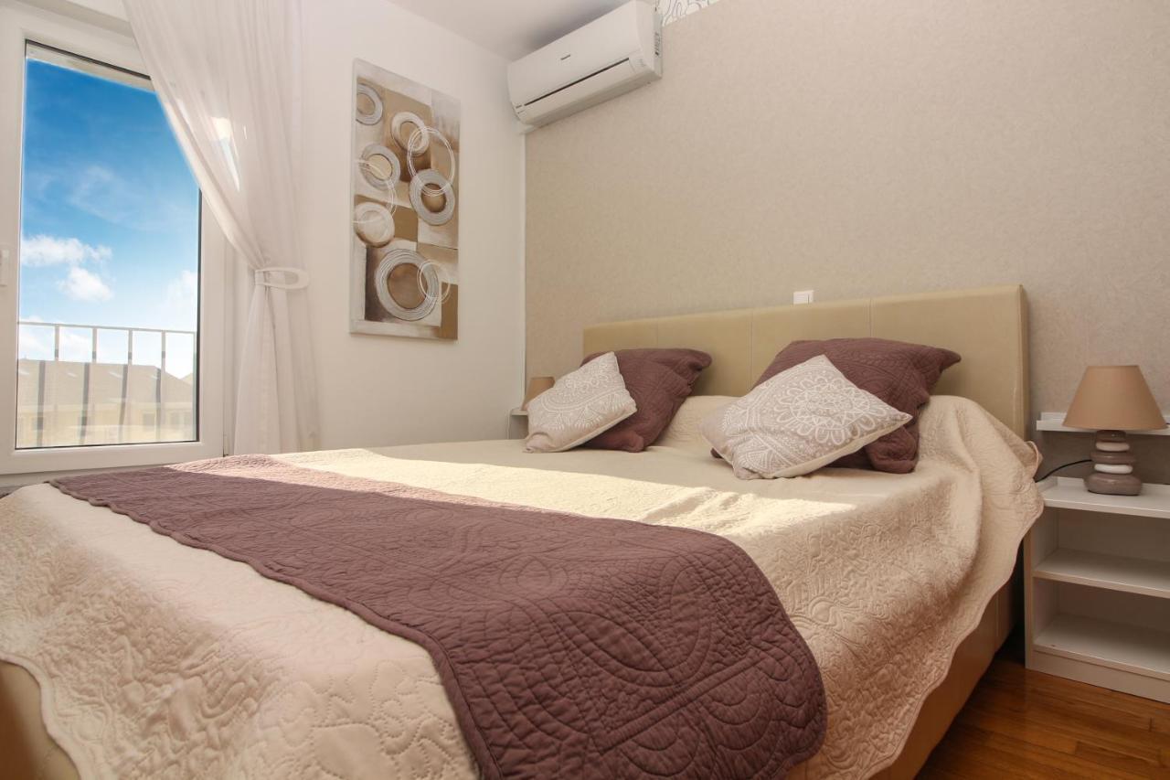 Appartement Vistamar à Rogoznica  Extérieur photo