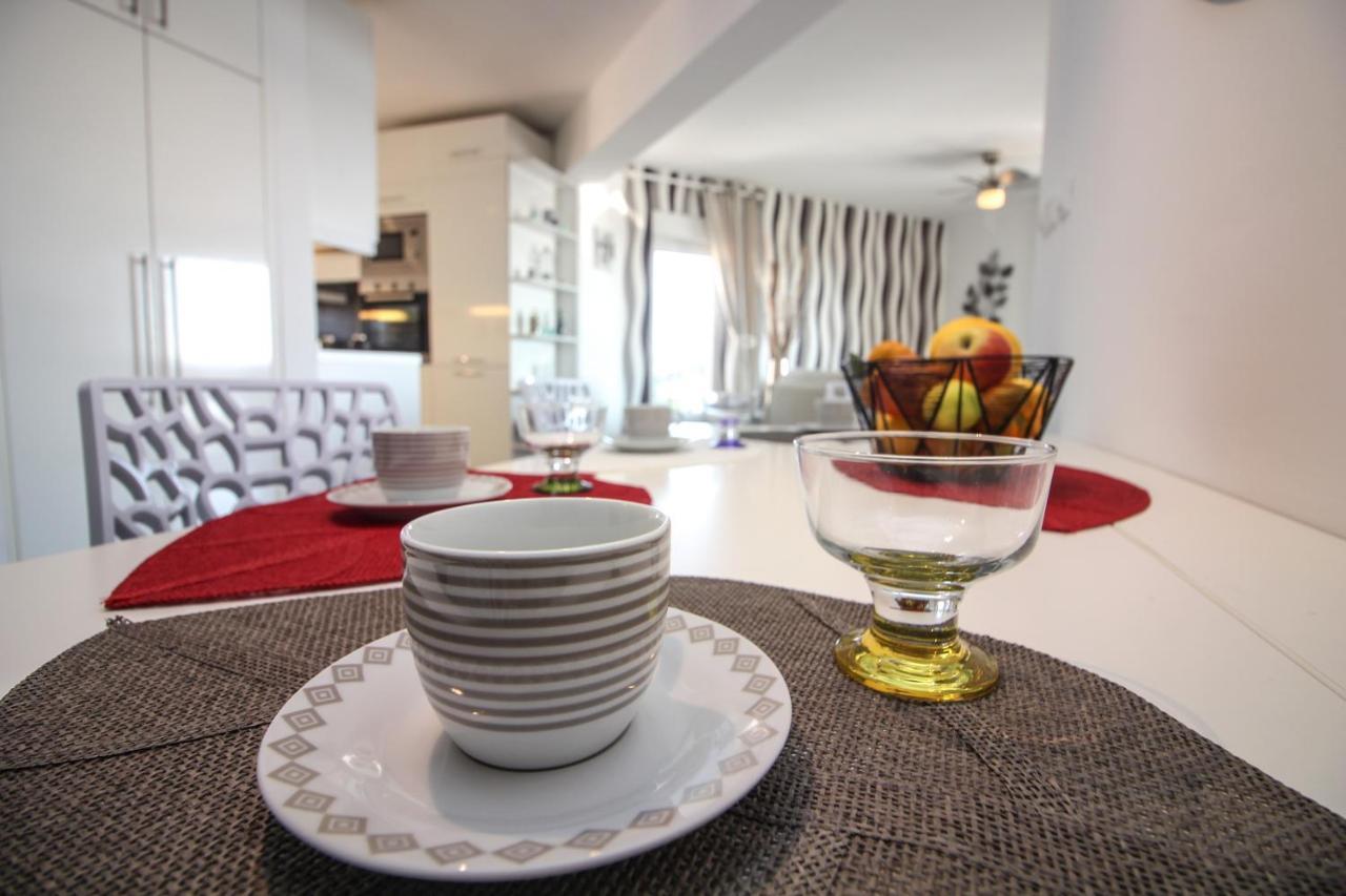 Appartement Vistamar à Rogoznica  Extérieur photo